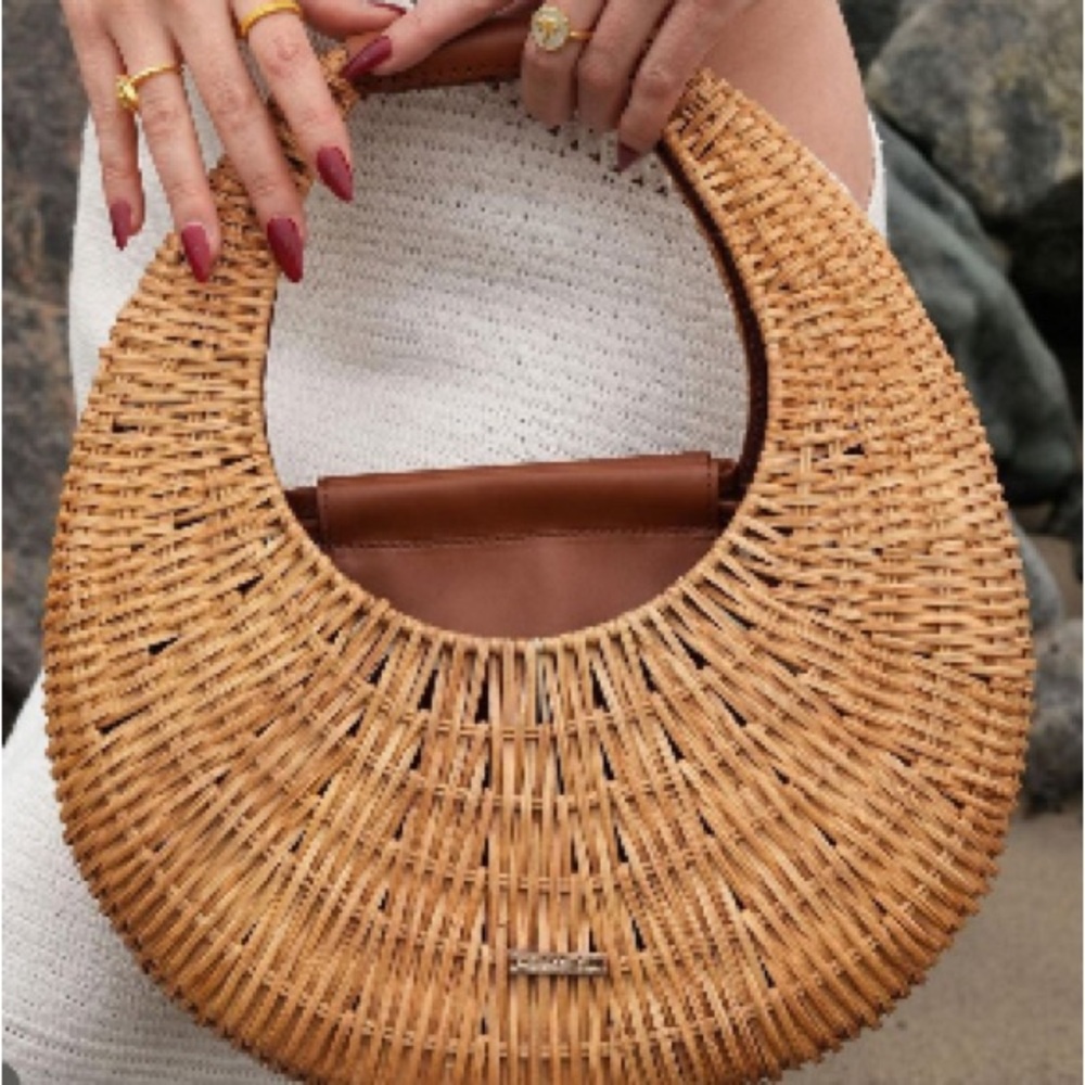 OCEAN BAG RAMLA- $220 MSRP - new